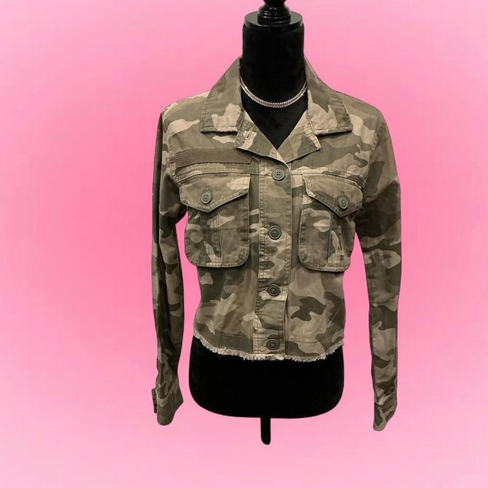 Aeropostale Women's Green Camo Crop Utility Jacket